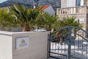 Overnattingsstedets uteområder