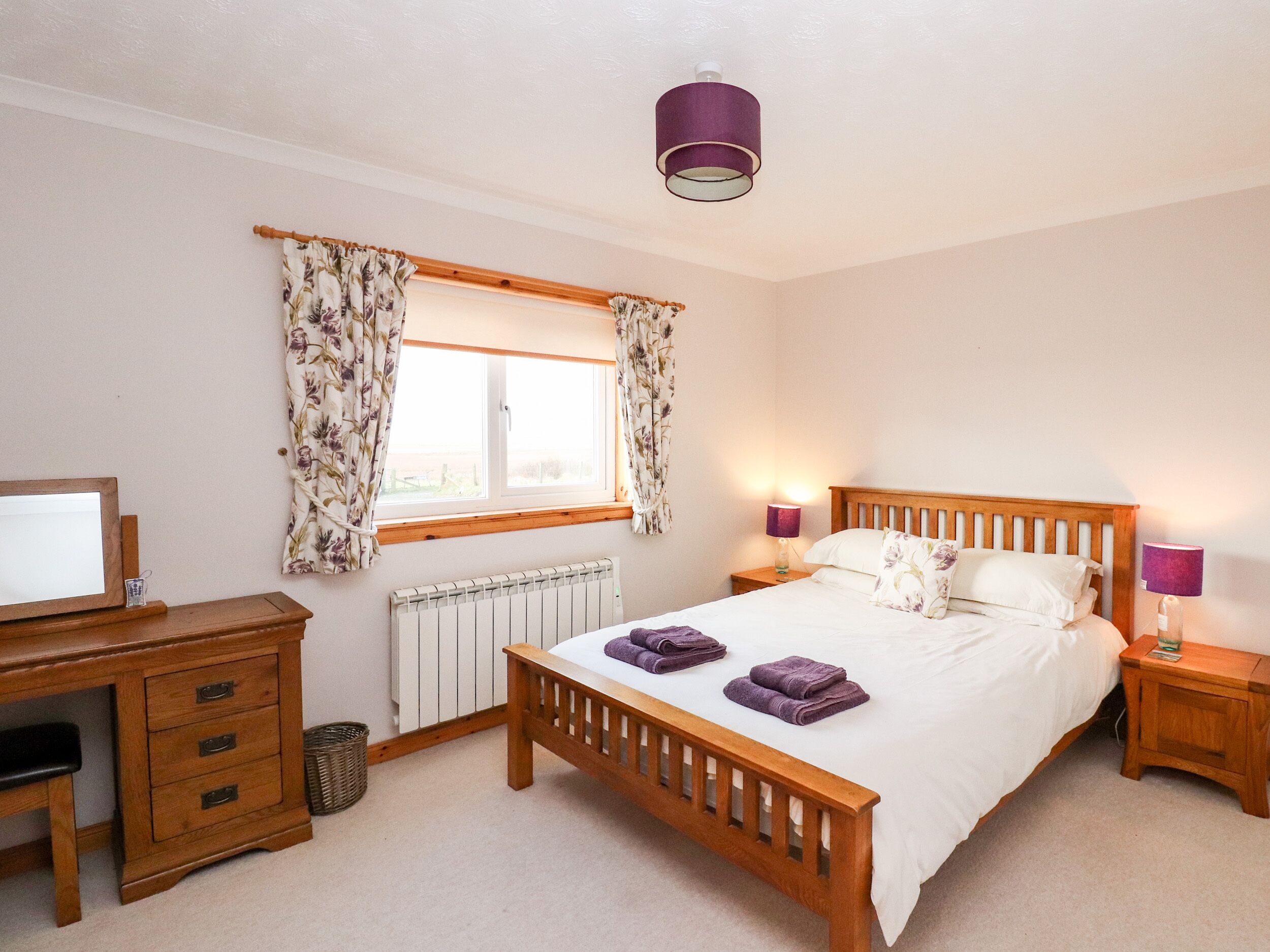 5 bedrooms, individually decorated, individually furnished, free WiFi