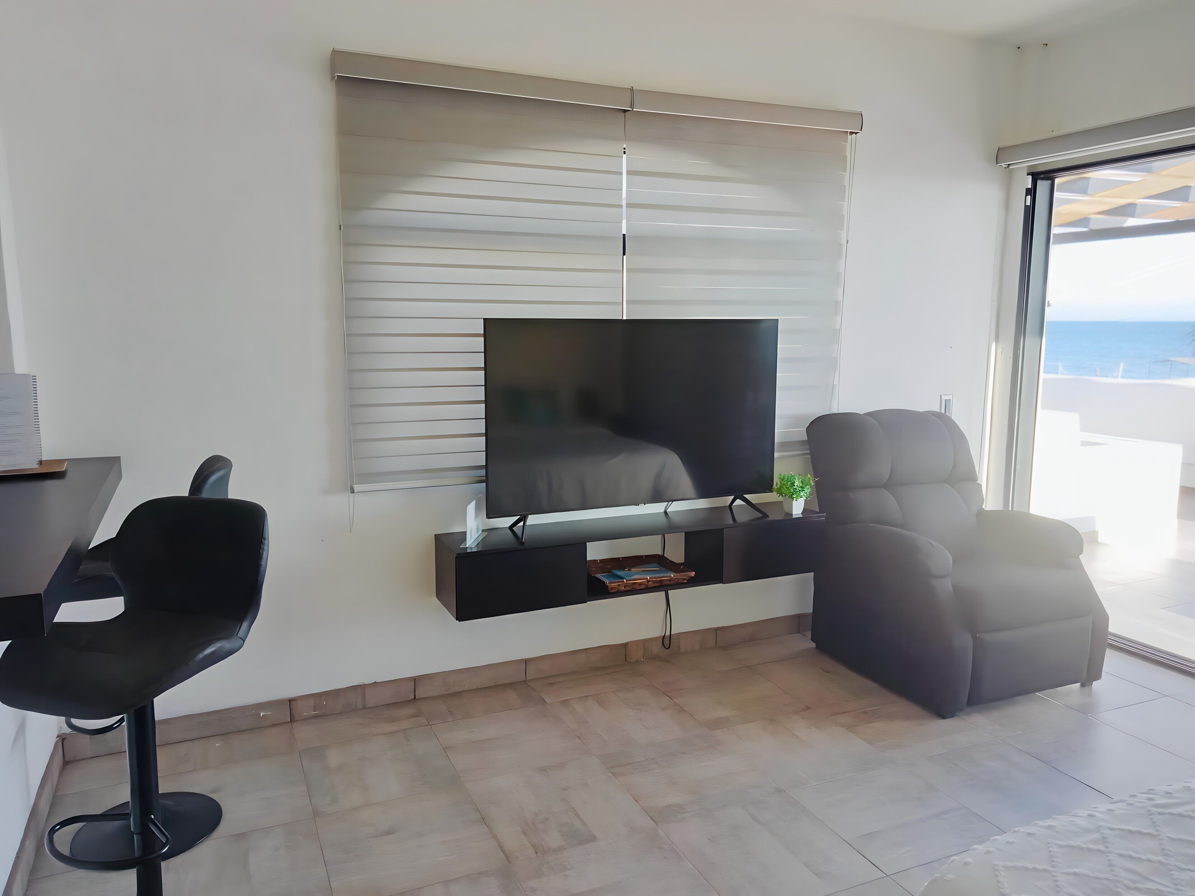 4 chambres, fer et planche à repasser, lit parapluie, Wi-Fi gratuit