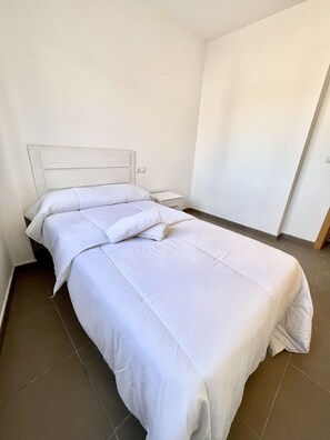 3 slaapkamers, een strijkplank/strijkijzer