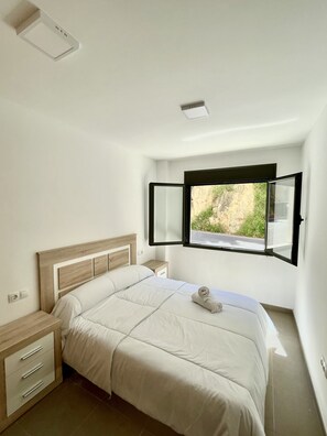 3 bedrooms