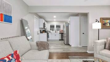 Televisión, oficina