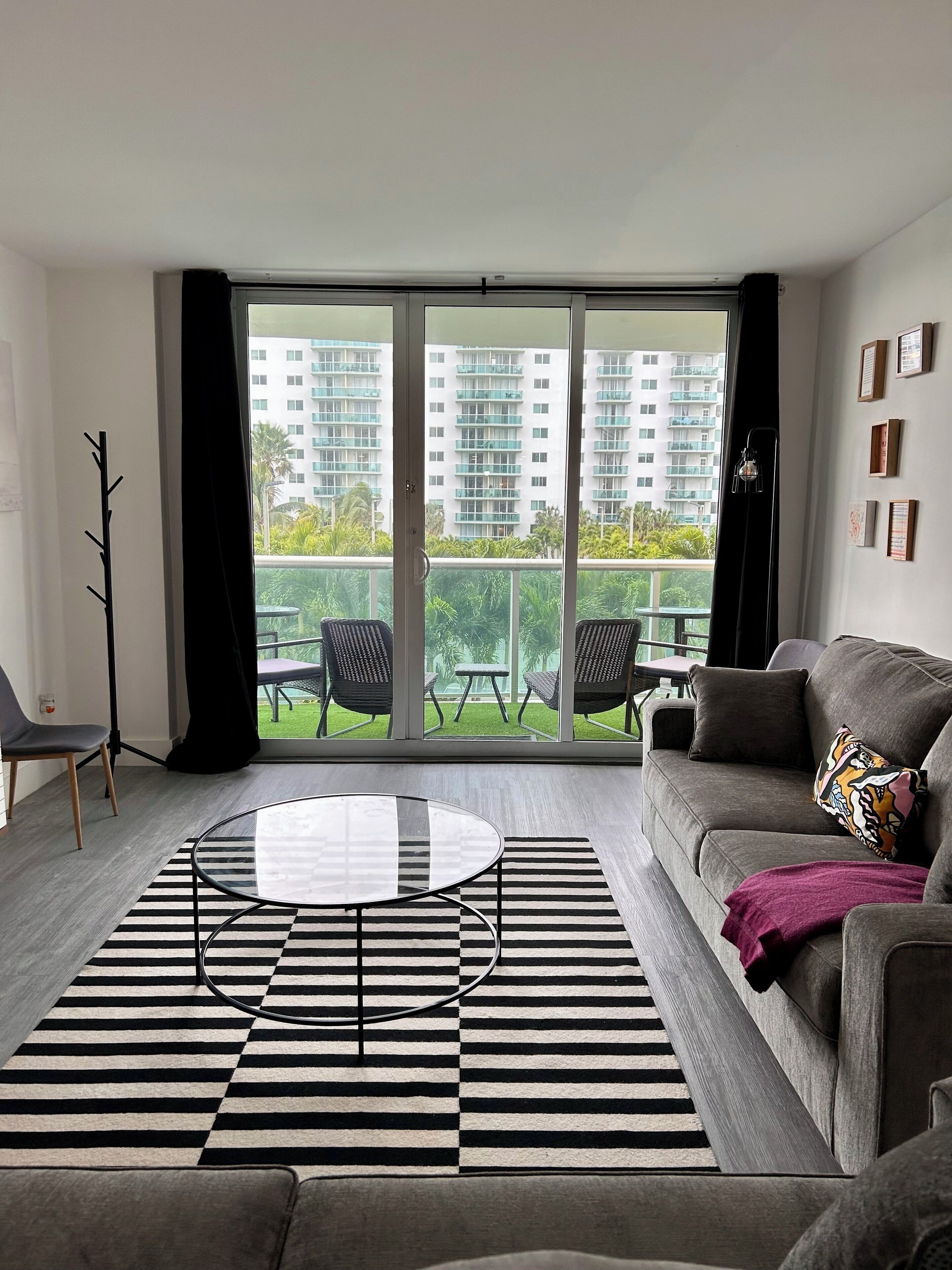 TV connectée, table de tennis de table