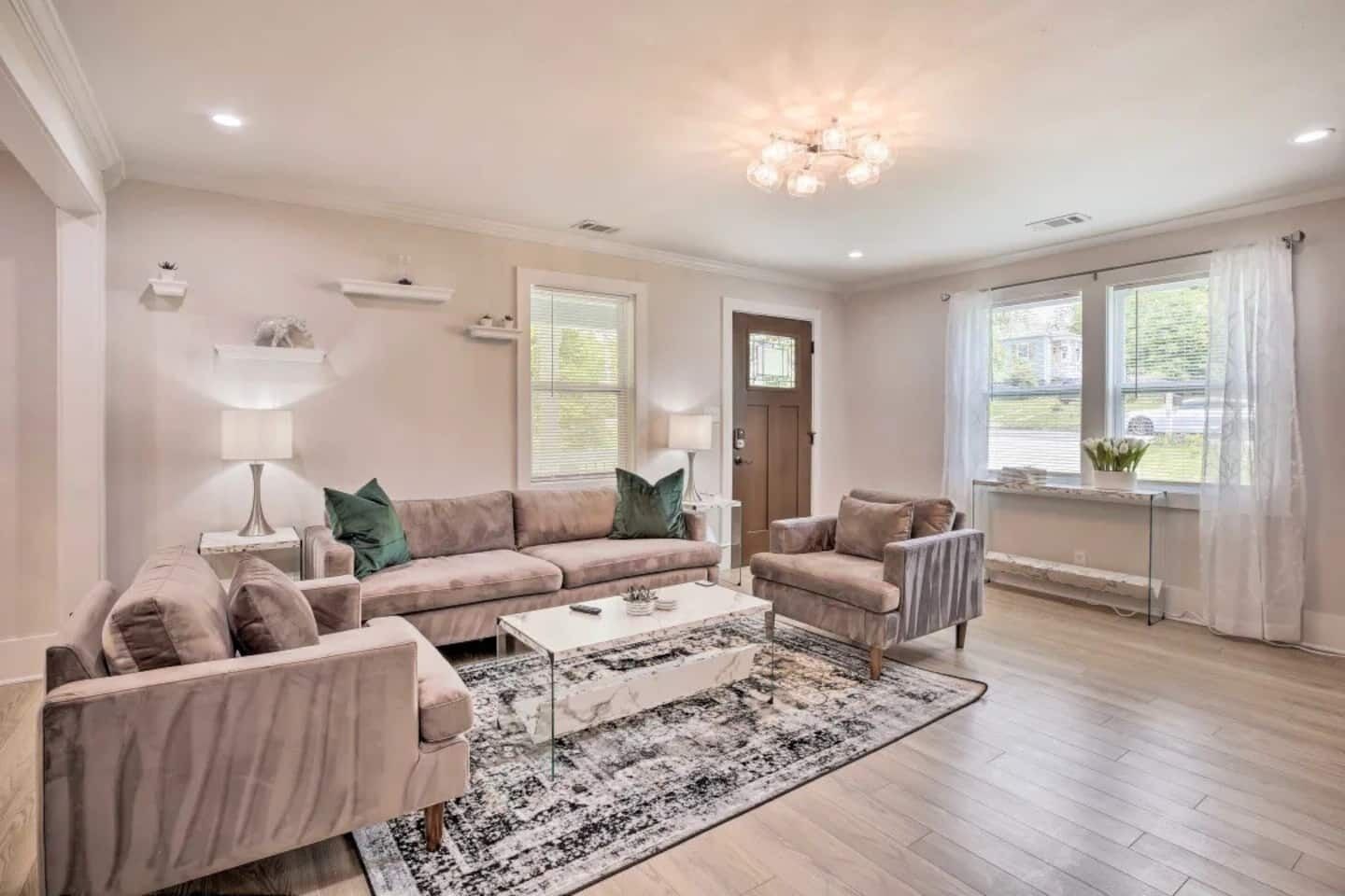 New Beautiful & spacious  Downtown ATL Home
