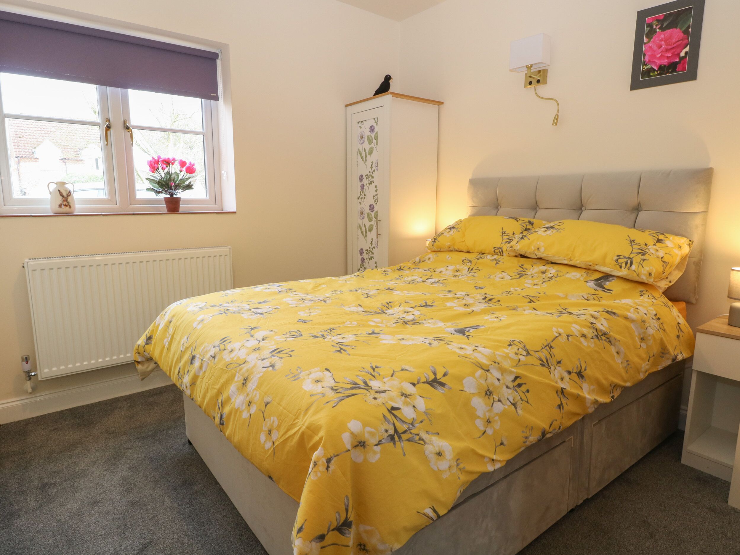 1 bedroom, individually decorated, individually furnished, free WiFi