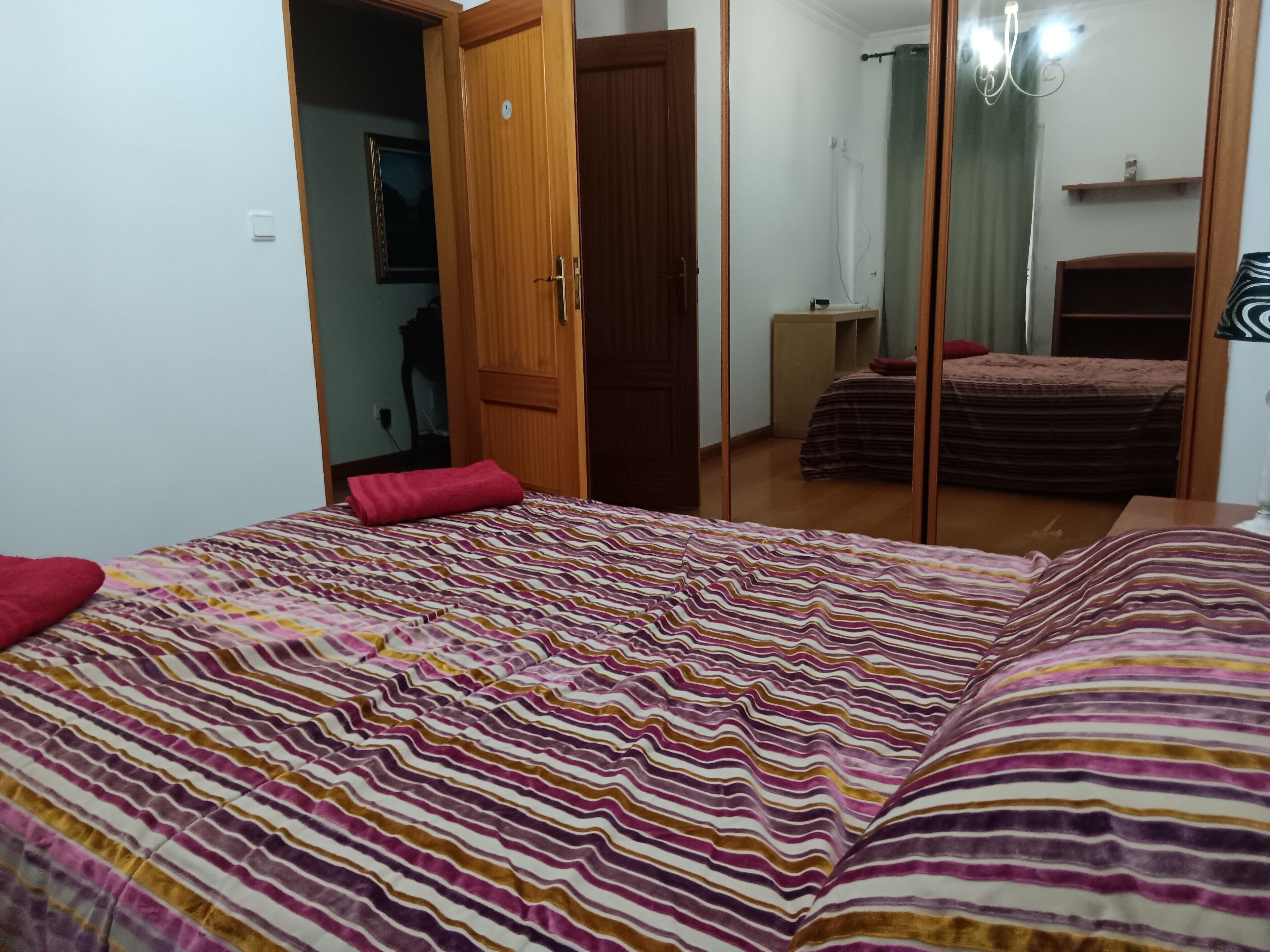 Photo - Global Guest