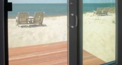 Cozy Beach Bungalow S