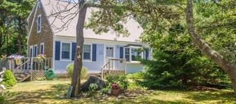 Centrally Located, Capacious 3 Bedroom!