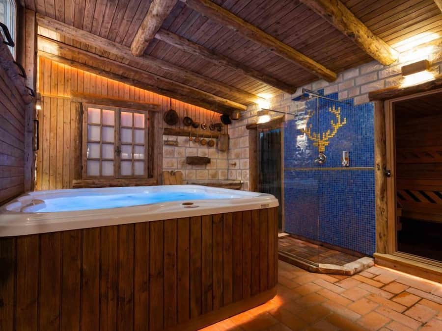 Sauna, bañera de hidromasaje, baño turco