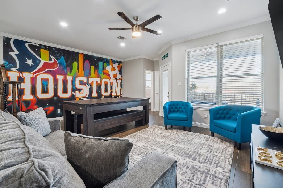 Sports-Themed Houston Haven