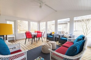 تلفزيون ذكي