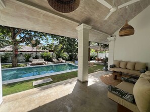 Deluxe Double Room, Bathtub, Pool View | Terrace/patio - Zen House (Ahangama)