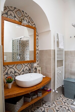 Villa | Bathroom