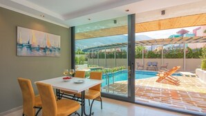 Dúplex Elite | 2 habitaciones, ropa de cama de alta calidad y escritorio