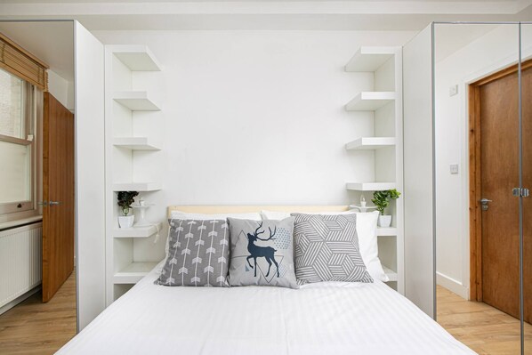 1 Schlafzimmer, Bügeleisen/Bügelbrett, Internetzugang