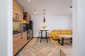 TV - Grunwaldzka 17 | Stylish Apartment | City Center (Rzeszów)