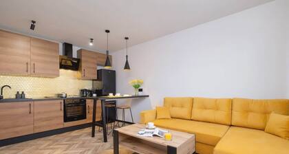 Stylish Apartment in the Center | Close to Market Square and Railway Station
