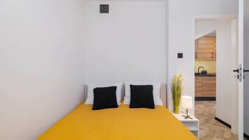 1 camera, ferro/asse da stiro, Wi-Fi, lenzuola