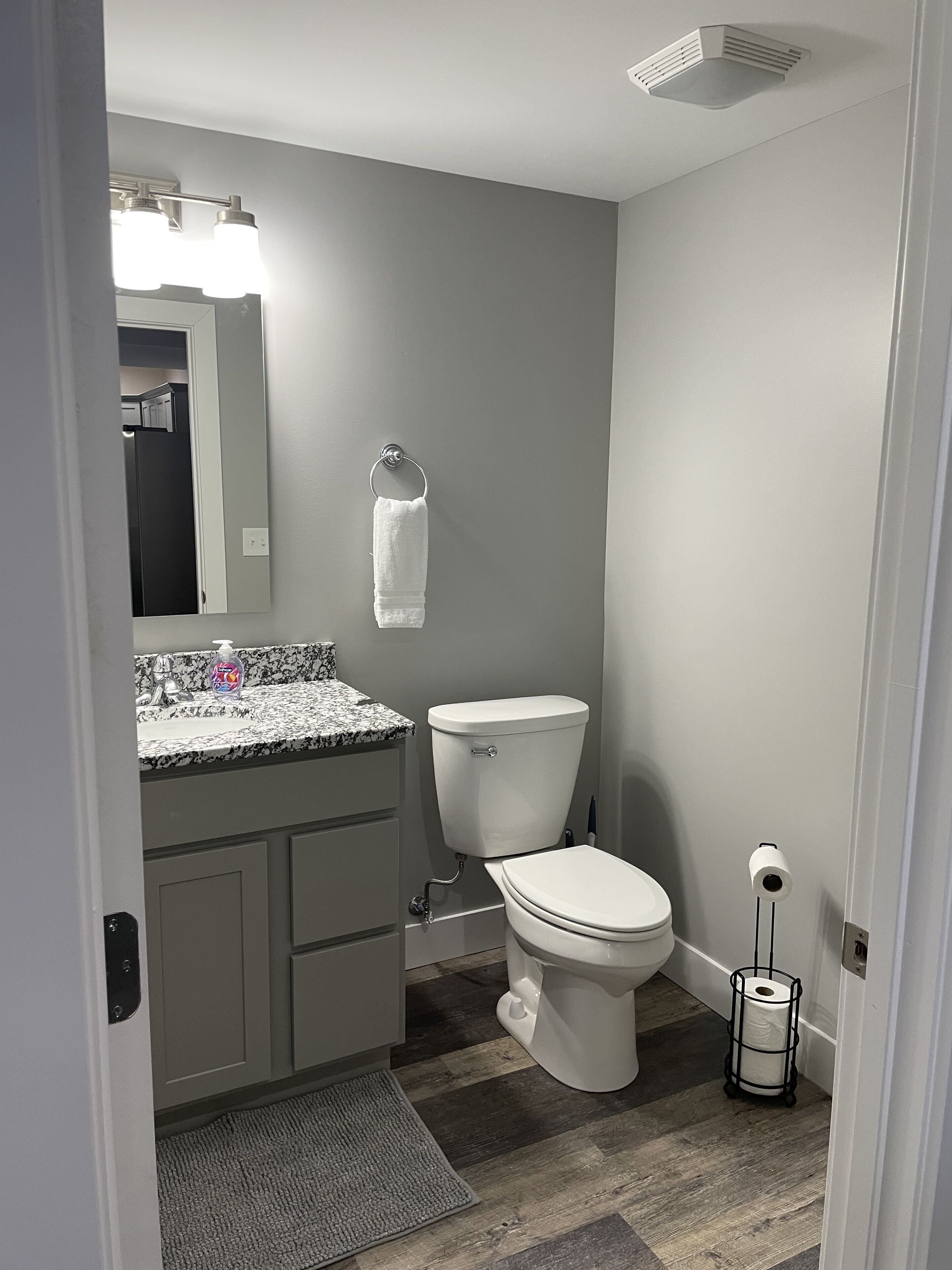 Holland Flats is just minutes from The Ark Encounter! , Williamstown