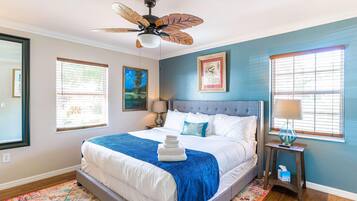 2 makuuhuonetta, silitysrauta/-lauta, Wi-Fi, vuodevaatteet