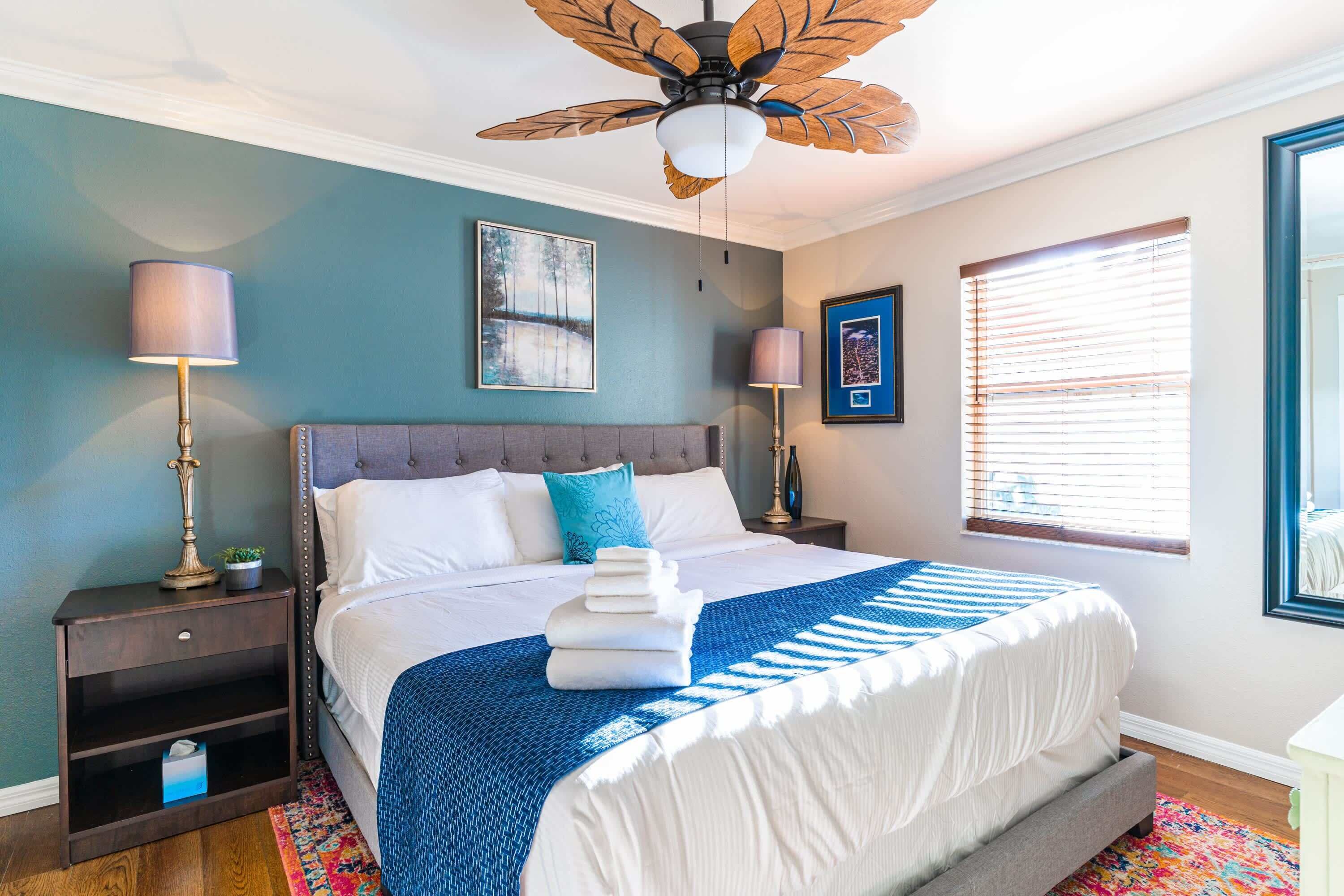 3 bedrooms, iron/ironing board, WiFi, bed sheets