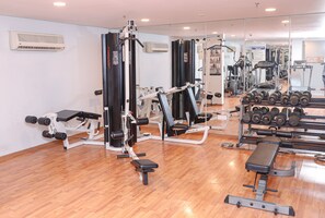 Fitness facility - Swan Towers centrally located at heart of popular Juffair. near to Grand Mosque (Manama)