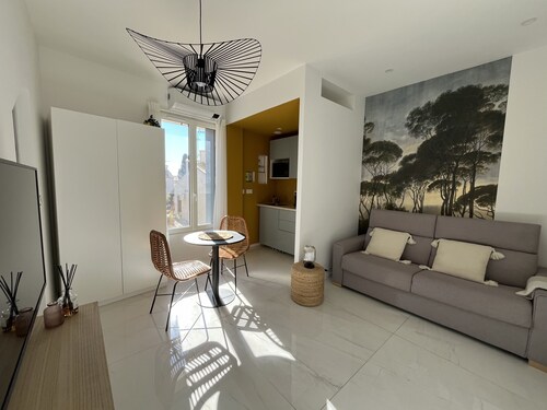 Appartement studio climatisé dans Mas en pierre rénové