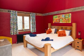 5 Schlafzimmer, Bügeleisen/Bügelbrett, WLAN, Bettwäsche