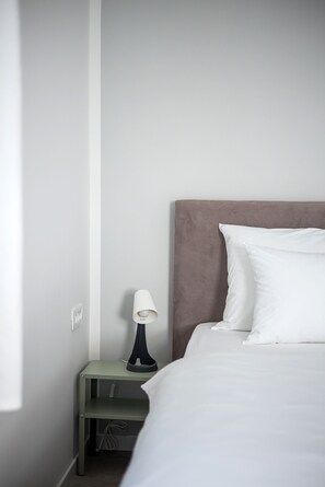 1 bedroom, WiFi, bed sheets - Comfort Studio apartments Yucca, 2-min to the beach and 5 to Trogir (Trogir)
