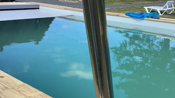 Opvarmet pool