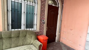 Exterior - Mexx Hostel (Baku)