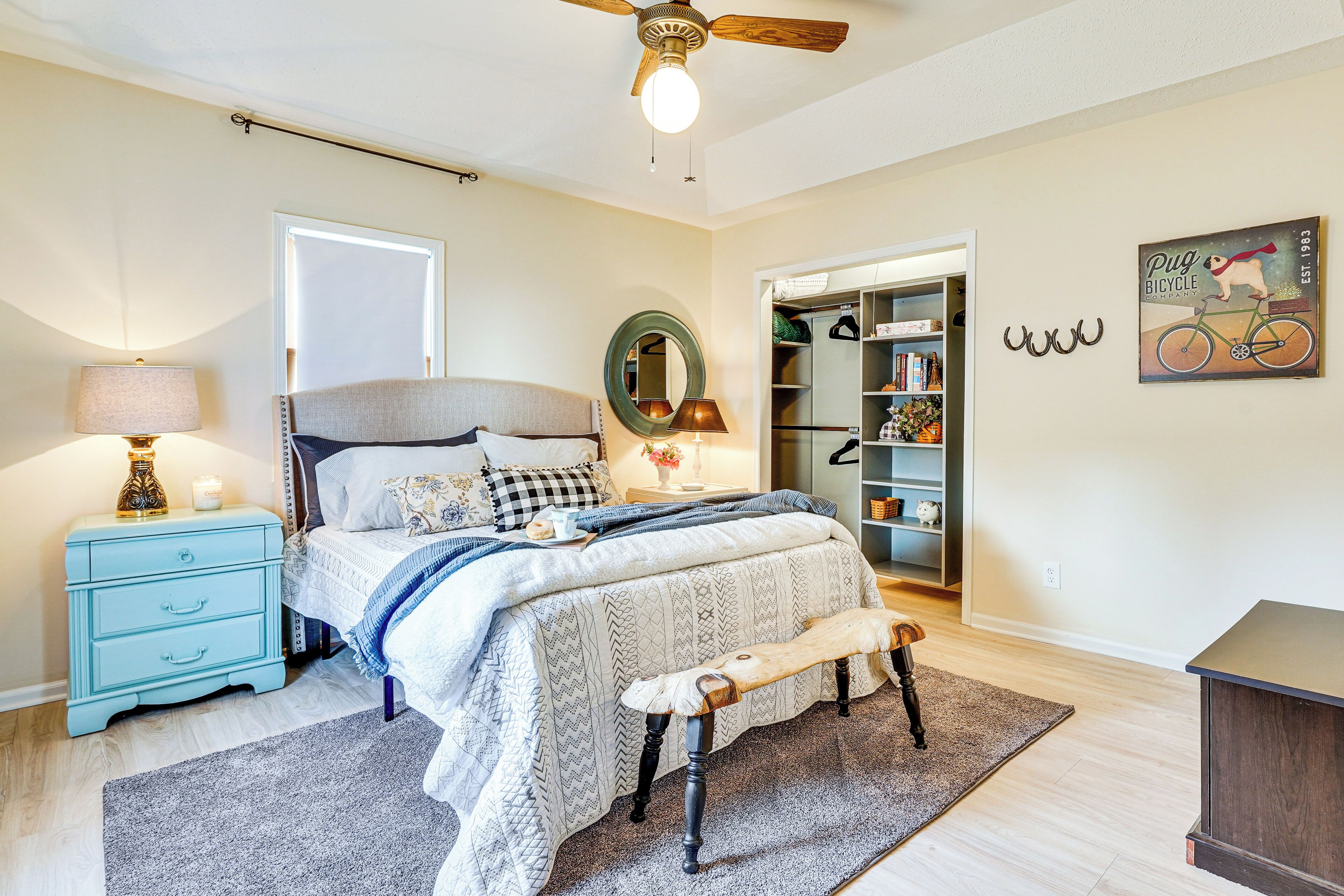 المنشأة من الداخل