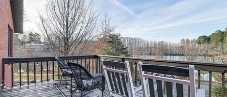 House (4 Bedrooms) | Front of property