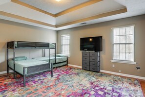 House (4 Bedrooms) | Interior