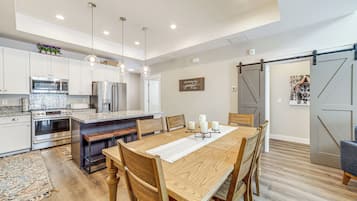 Huoneisto (4 Bedrooms) | Sisätilat