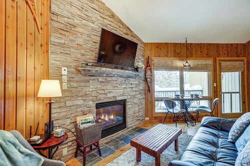 Pool & River Access: Mt Bachelor Condo w/ Patio!