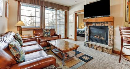 Ski-in/ski-out Granby Ranch Condo w/ Pool Access