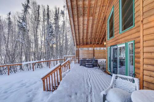 Wasilla 'spruce Moose' Cabin: Lakefront + Hot Tub!