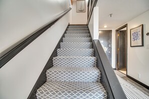 Apartment (2 Bedrooms) | Interior - Walk to Grand Lake: Modern Monkey Island Condo (Afton)