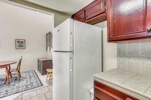 Apartment (1 Bedroom) | Interior - Spacious Downtown Fresno Townhome: Walk to Ucsf (Fresno)