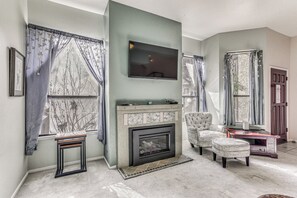 Apartment (1 Bedroom) | Depan hartanah