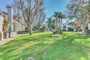 Apartment (1 Bedroom) | Interior - Spacious Downtown Fresno Townhome: Walk to Ucsf (Fresno)