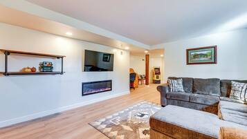 Apartment (0 Bedroom) | Bahagian dalam