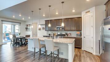 Rumah (5 Bedrooms) | Interior