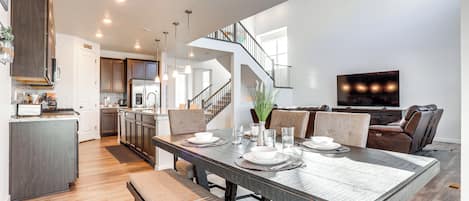 Maison (5 Bedrooms) | Intérieur
