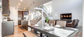 16 Mi to Denver: Spacious Commerce City Home!