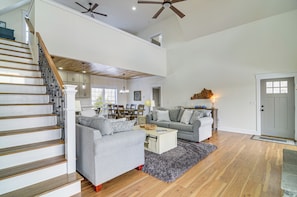 Cottage (2 Bedrooms) | Interior