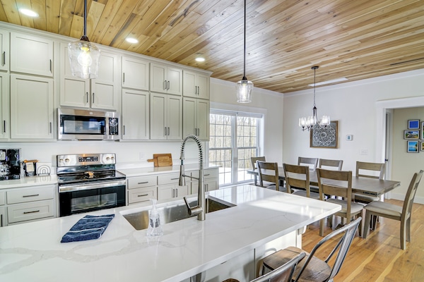 Cottage (2 Bedrooms) | Interior