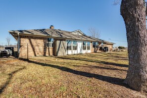 House (3 Bedrooms) | Interior - On-site Lake Access + Fire Pit: Bonham Home! (Bonham)