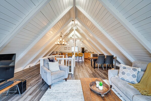 Casa (2 Bedrooms) | Interior